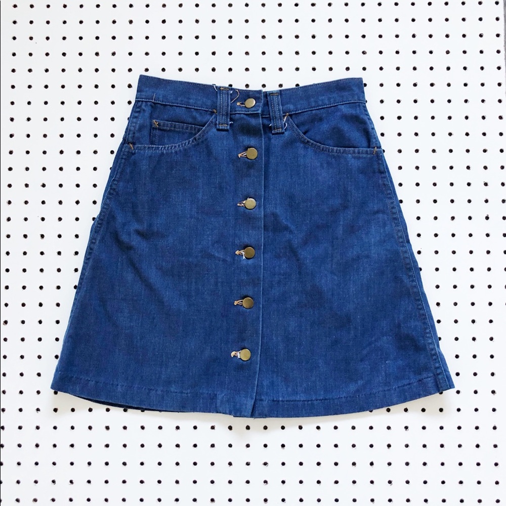 Vintage 70’s a-line, button up denim skirt